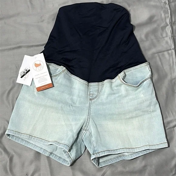 Ingrid & Isabel Materniy Midi Shorts Light Blue Distressed Stretch (M9PX0X) - Picture 1 of 2